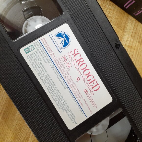 Scrooged 1988 VHS Richard Donner Bill Murray Carol Kane Christmas Carol Cult VTG - Picture 7 of 7